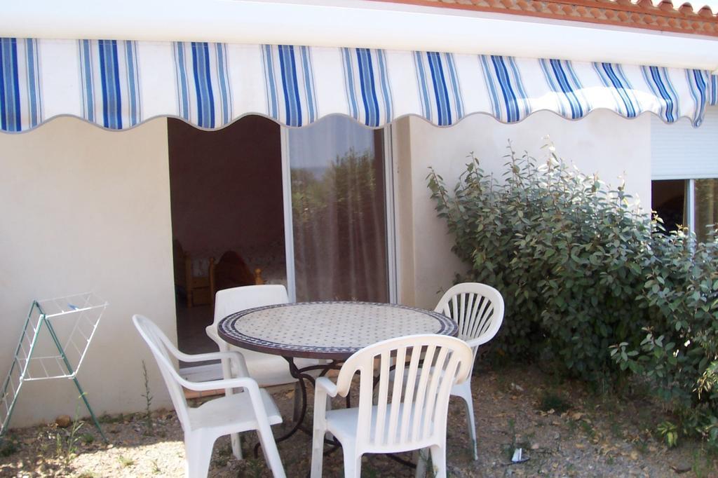 Le Fenouillet Chambres D'Hotes Proche Des Grands Buffets Ναρμπόν Δωμάτιο φωτογραφία